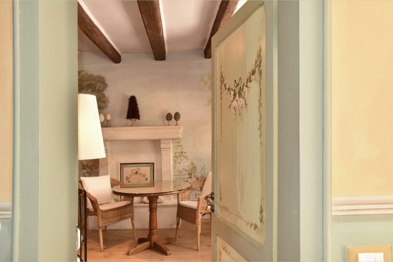 The Painted House, Nei Vicoli Di Sirolo Posto Spiaggia In Omaggio Exterior photo