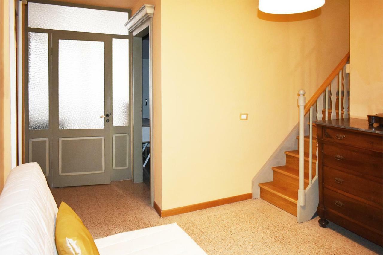 The Painted House, Nei Vicoli Di Sirolo Posto Spiaggia In Omaggio Exterior photo
